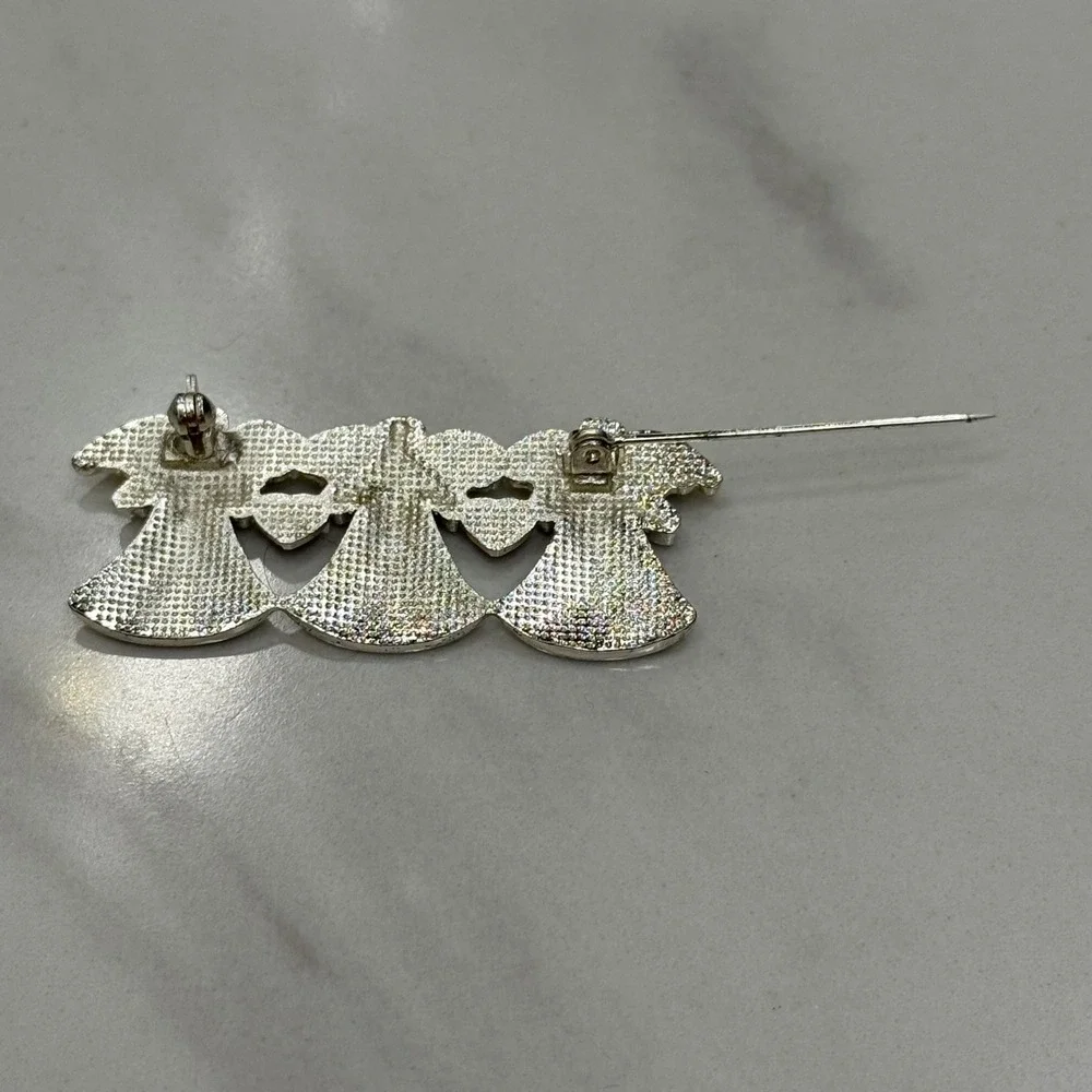 Three Angels Brooch Pin Silver‎ Tone Red Hearts Glitter Wings Vintage Jewelry